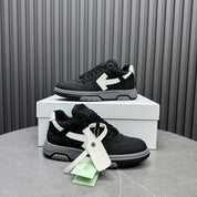 Tênis Off-White Out of Office de Couro