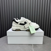 Tênis Off-White Out of Office