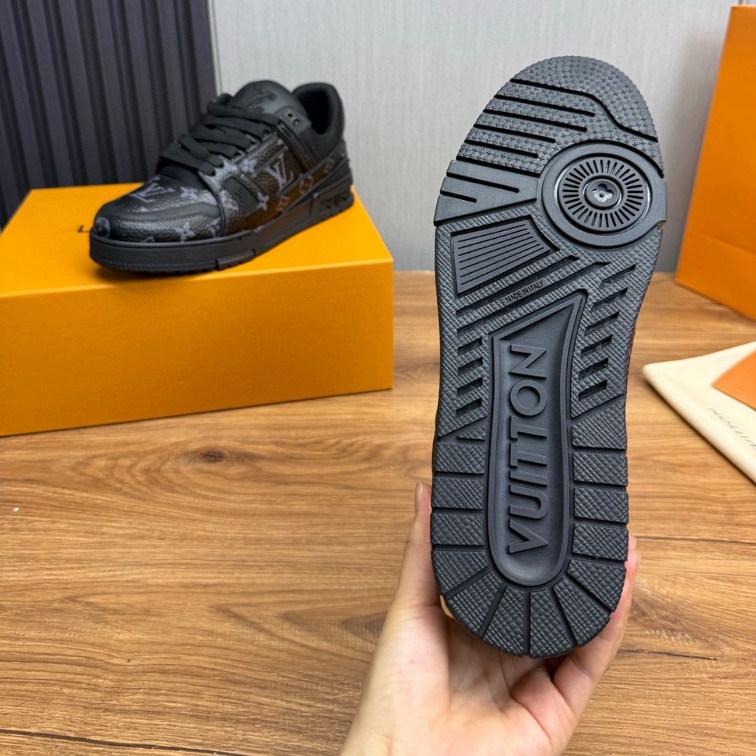 Tênis LV Trainer