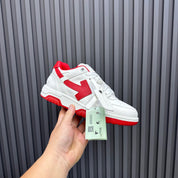 Tênis Off-White Out of Office